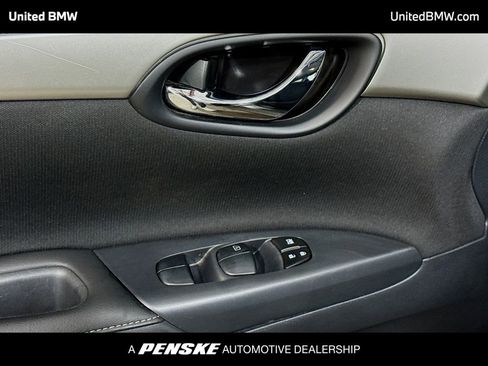 Used 2017 Nissan Sentra S image 3
