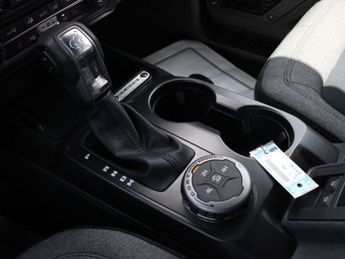 New 2026 Ford Bronco Big Bend AWD/4WD image 16