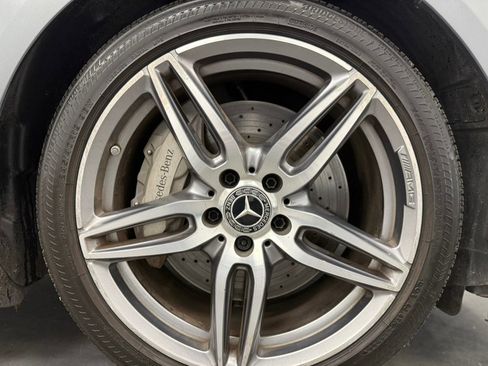 Used 2019 Mercedes-Benz E 450 4MATIC Cabriolet image 94