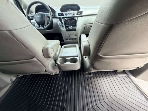 Used 2016 Honda Odyssey EX-L image 27