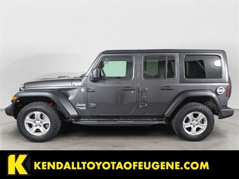 Used 2018 Jeep Wrangler Unlimited Sport S image 2