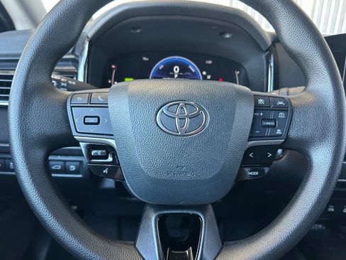 Certified 2025 Toyota Camry LE w/ Convenience Package FWD image 21