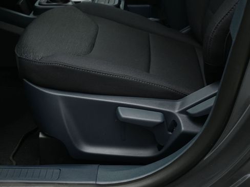 New 2026 Ford Maverick XL image 10