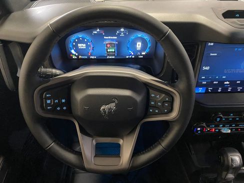 New 2025 Ford Bronco Badlands w/ Sasquatch Package image 11