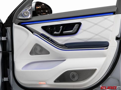 Used 2024 Mercedes-Benz Maybach S 680 4MATIC image 23