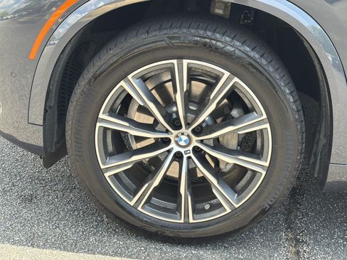 Used 2019 BMW X5 xDrive40i w/ M Sport Package AWD/4WD image 34