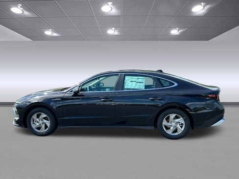 New 2025 Hyundai Sonata SE image 4