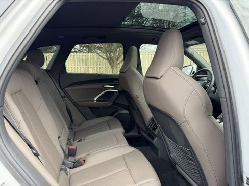 Certified 2025 Audi Q5 Premium Plus w/ Premium Plus image 25