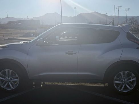 Used 2015 Nissan Juke SL image 8