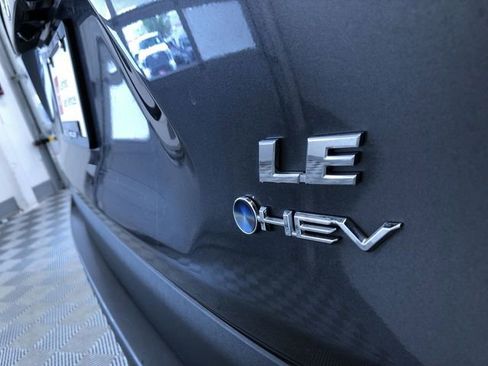Certified 2025 Toyota RAV4 LE AWD/4WD image 15