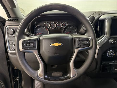 Used 2020 Chevrolet Silverado 1500 LT w/ Trailering Package AWD/4WD image 18