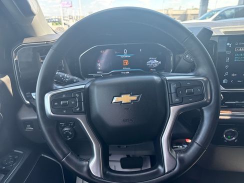 Used 2024 Chevrolet Silverado 1500 LT AWD/4WD image 18