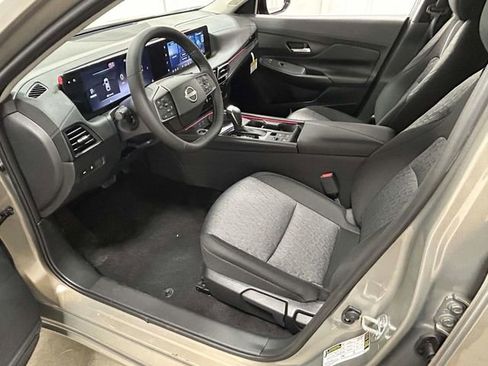 New 2026 Nissan Sentra SV FWD image 11