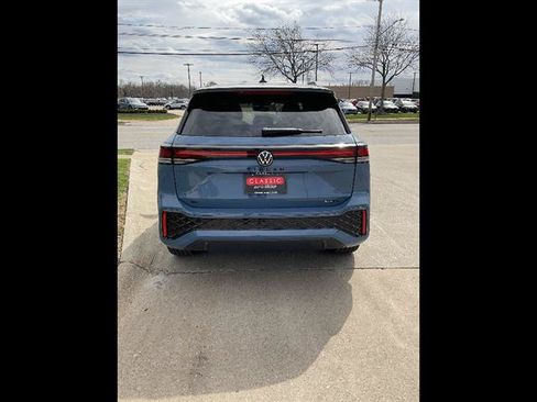 New 2026 Volkswagen Tiguan SE R-Line AWD/4WD image 4