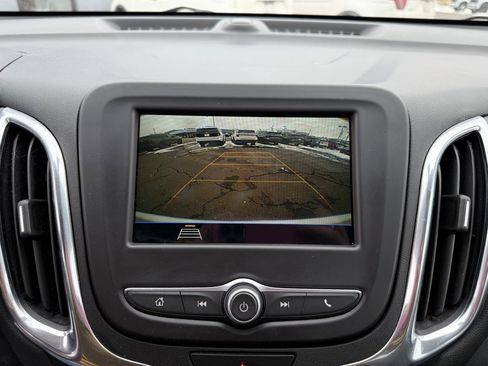 Used 2019 Chevrolet Equinox LT image 22