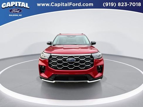 Certified 2025 Ford Explorer Platinum w/ Ultimate Package image 3