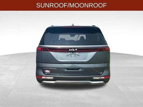 Used 2022 Kia Carnival SX Prestige FWD image 6