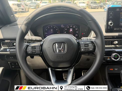 Used 2022 Honda Civic Sport Touring image 8
