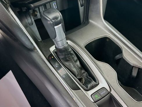 Used 2019 Honda Accord Sport image 17