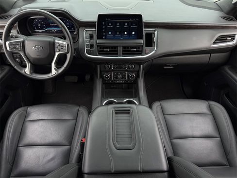 Used 2023 Chevrolet Tahoe Z71 w/ Luxury Package image 11