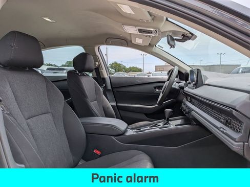 Used 2025 Honda Accord LX image 29