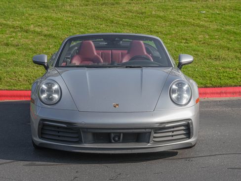 Used 2020 Porsche 911 Carrera S RWD image 3