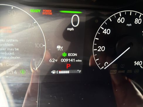 Used 2025 Honda CR-V Sport Touring image 2