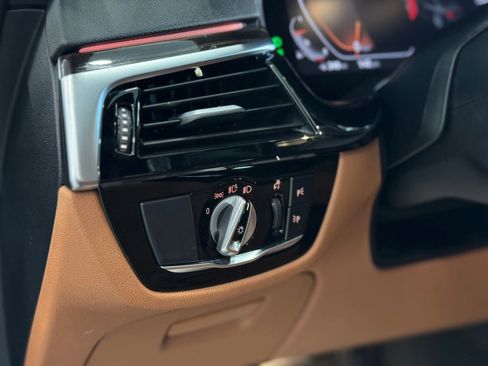 Used 2023 BMW 530i w/ M Sport Package image 12