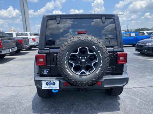 Used 2021 Jeep Wrangler Unlimited Rubicon 4xe AWD/4WD image 6