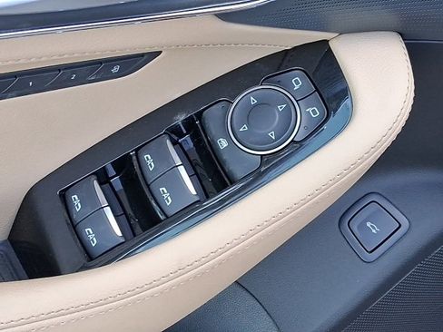 New 2026 Cadillac CT5 Premium Luxury image 17