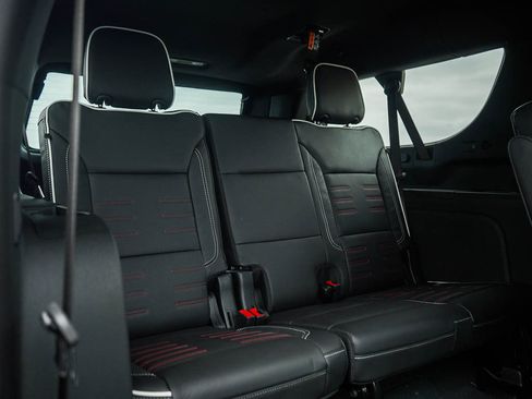 New 2026 GMC Yukon XL AT4 Ultimate w/ LPO, Floor Liner Package AWD/4WD image 14