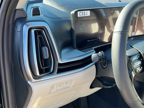 New 2026 Kia Sorento EX image 11