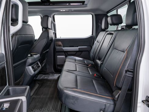 Used 2025 Ford F250 Lariat w/ Lariat Ultimate Package image 39