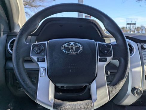 Used 2016 Toyota Tundra SR5 image 19