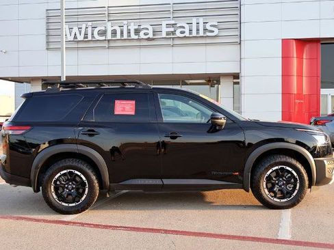 Certified 2025 Nissan Pathfinder Rock Creek AWD/4WD image 6