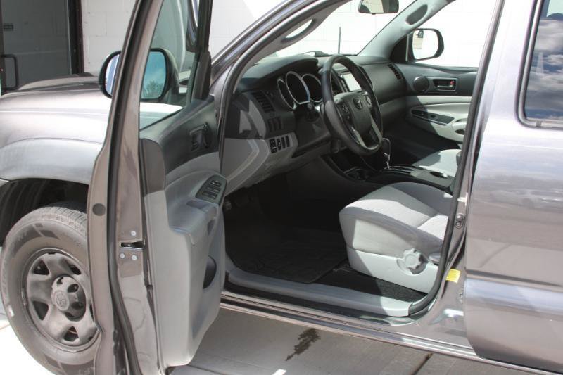 Used 2015 Toyota Tacoma PreRunner w/ Convenience Package RWD image 37