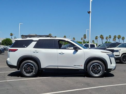 New 2026 Nissan Pathfinder Rock Creek w/ Rock Creek Premium Package AWD/4WD image 7