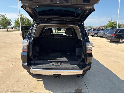 Used 2023 Toyota 4Runner TRD Off-Road Premium w/ Off Road Premium Plus Package AWD/4WD image 26