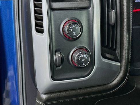 Used 2015 GMC Sierra 1500 SLE w/ SLE Value Package image 16