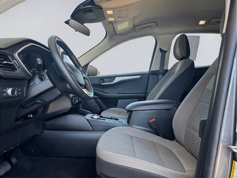 Used 2022 Ford Escape SE w/ Convenience Package FWD image 9