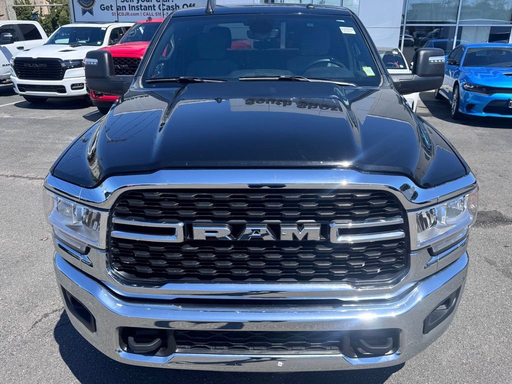 Certified 2024 RAM 2500 Big Horn w/ Bed Utility Group AWD/4WD image 2