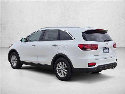 Used 2019 Kia Sorento FWD V6 w/ LX V6 Convenience Package image 7
