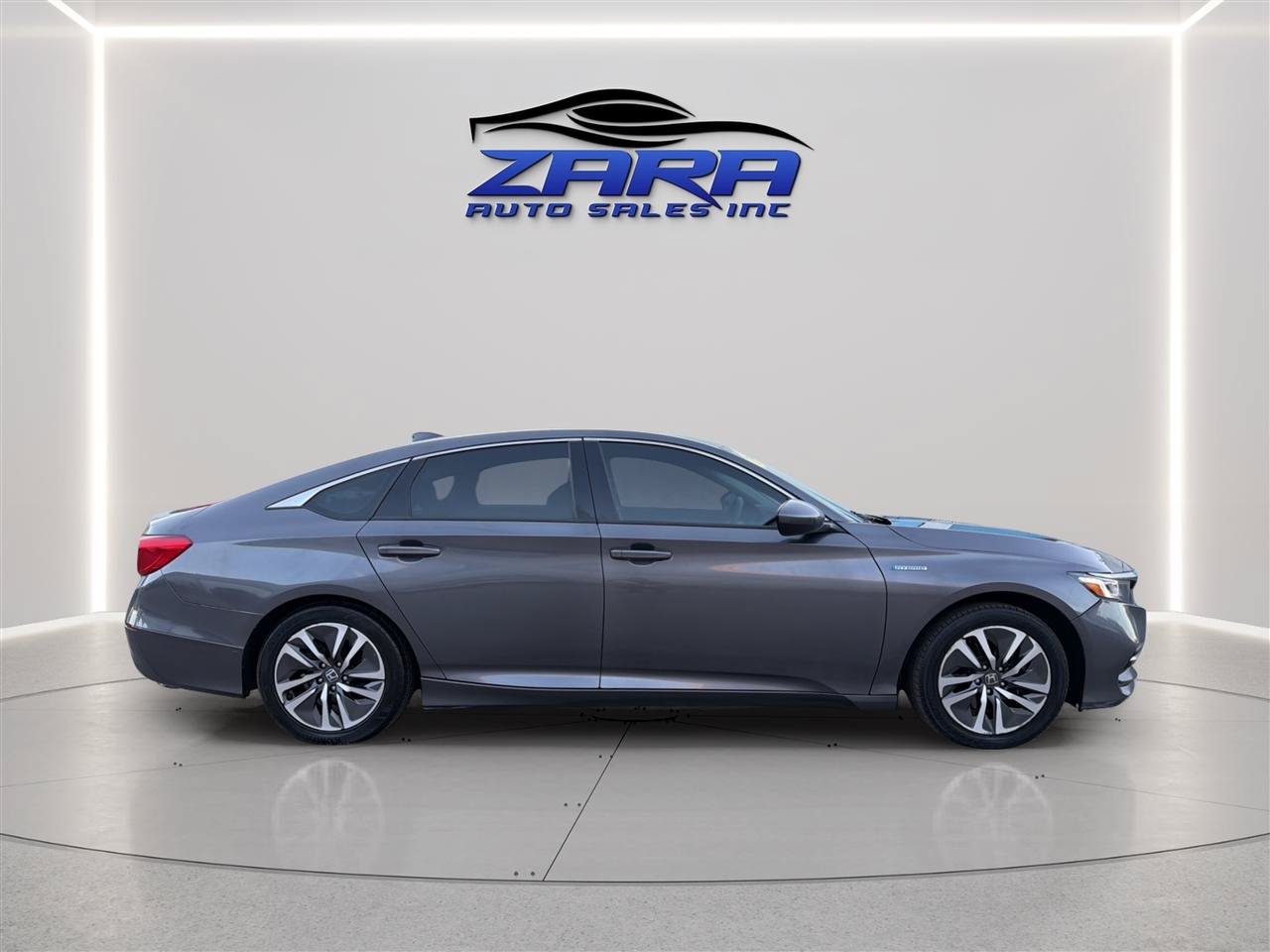 Used 2018 Honda Accord Hybrid image 8