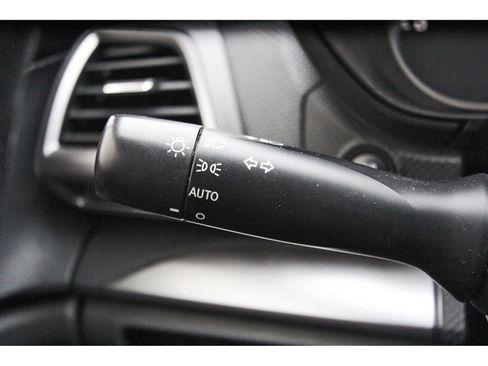 Used 2020 Subaru Forester Premium AWD/4WD image 17