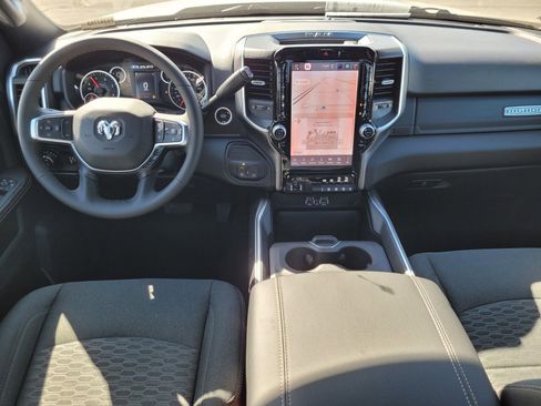 New 2026 RAM 2500 Big Horn AWD/4WD image 10