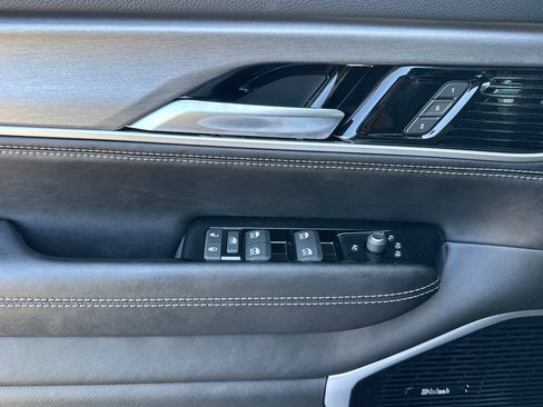 New 2026 Jeep Grand Wagoneer Limited AWD/4WD image 10
