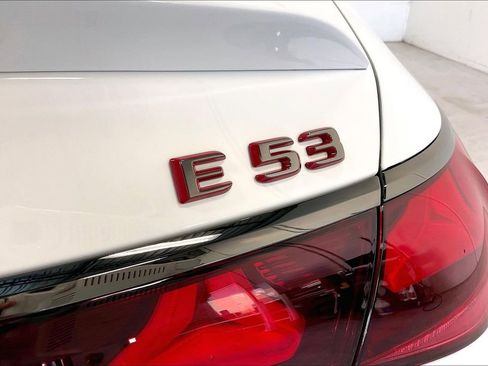 New 2026 Mercedes-Benz E 53 AMG e 4MATIC Sedan image 15