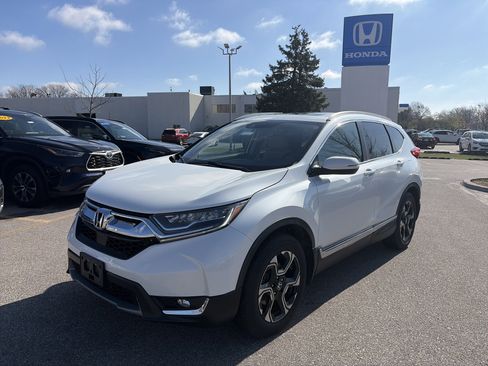 Used 2019 Honda CR-V Touring image 1
