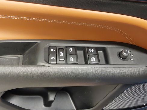 Used 2024 Jeep Compass Limited AWD/4WD image 25