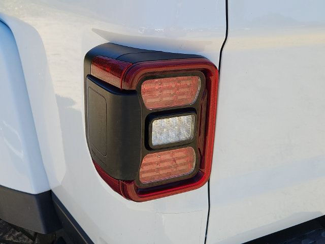 Used 2020 Jeep Gladiator Rubicon AWD/4WD image 12